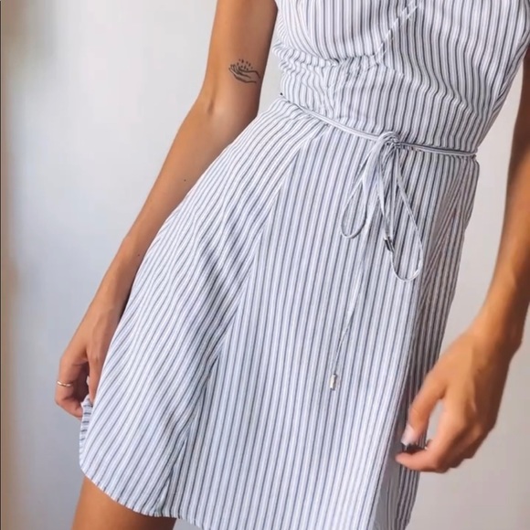 Striped Blue & White Dress - Picture 6 of 7